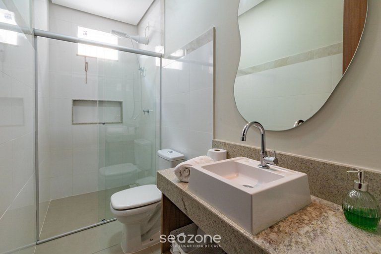 Apto 2Q em cond. com piscina -Porto Seguro RFM0021