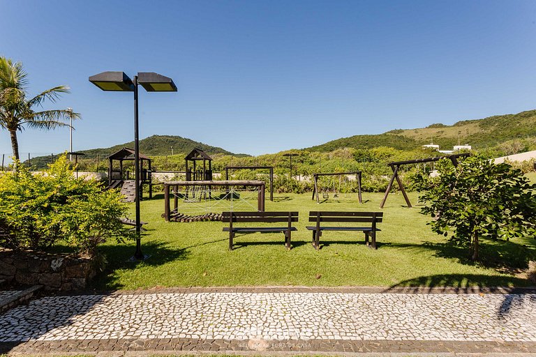 Apto Pé na Areia em Condomínio Completo RIT206