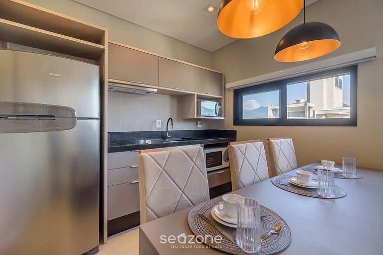 Apartamento à beira-mar a 280 metros da praia MHF1601