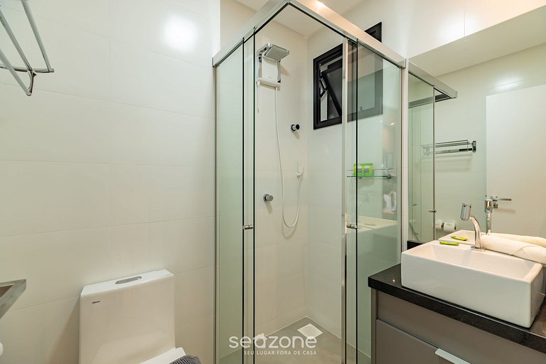 Apto a 280m da praia c/ vista mar e acad. MHF0704