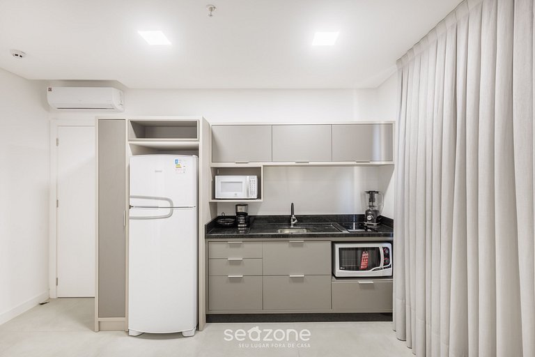 Apto 1Q c/ piscina e acad. 280m da Praia – MHF0501