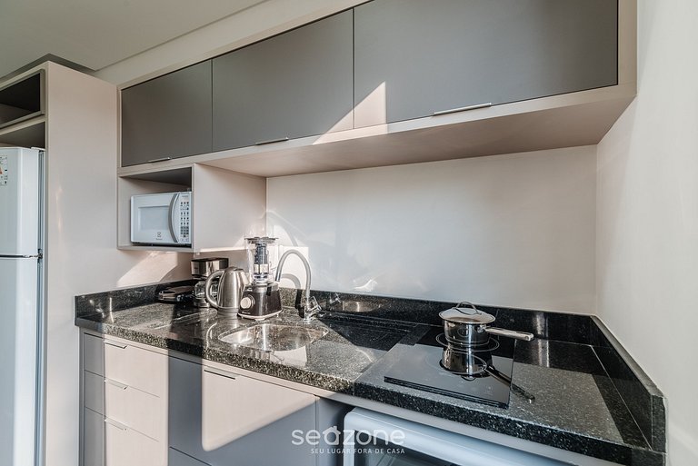 Apto 1Q c/ piscina e acad. 280m da Praia – MHF0501