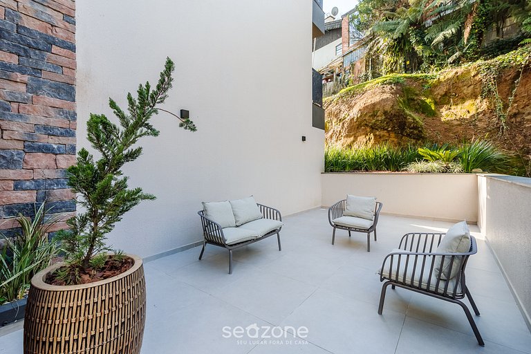 Apto moderno en el centro de Gramado DLH0105