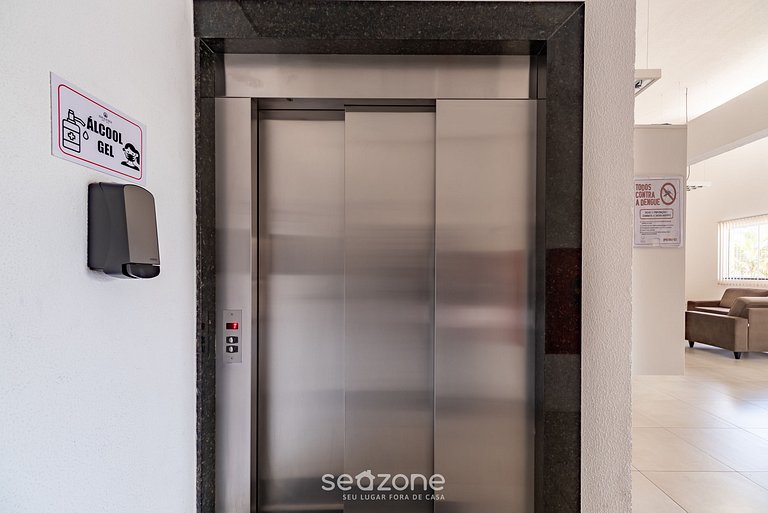 Apartamentos a 140m da praia Floripa-SC IAPs