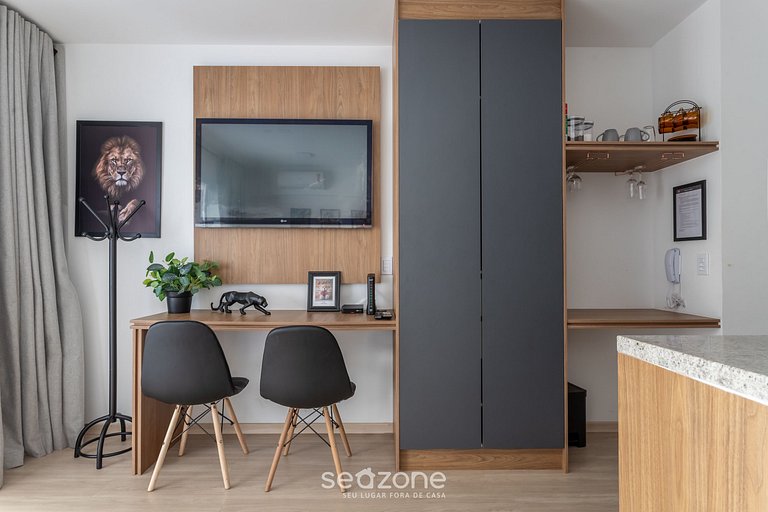 Stúdio na Liberdade 270m do metrô MOL0502