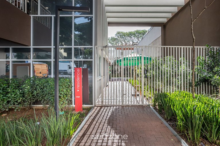 Estudio en Liberdade a 270 m del metro MOL0502