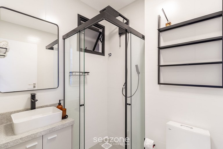 Apartamento com vista para o mar, em condomínio, a 280 metro
