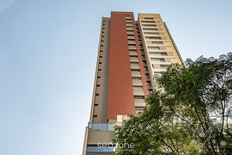 HMO - Estudios completos en edificio c/ piscina