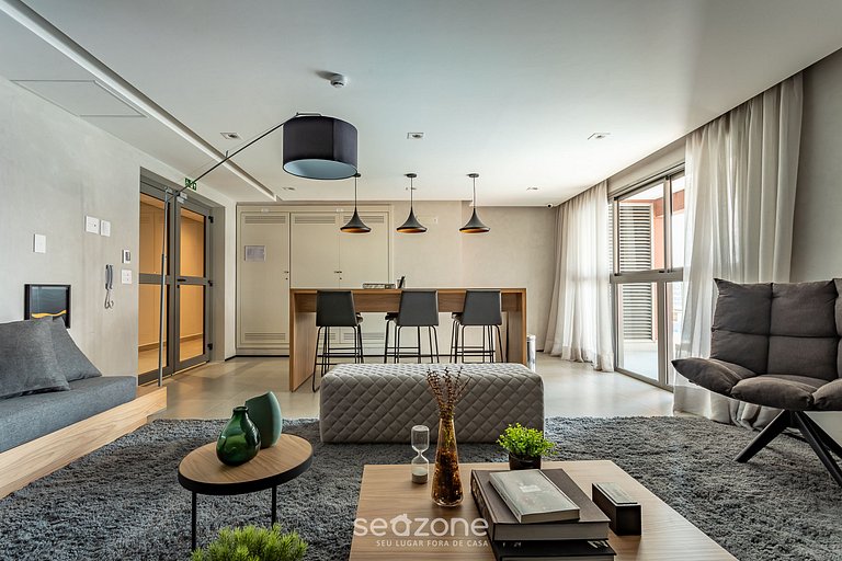 HMO - Estudios completos en edificio c/ piscina