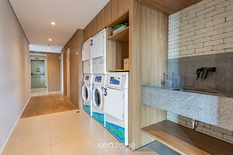 HMO - Estúdios completos em prédio c/ piscina