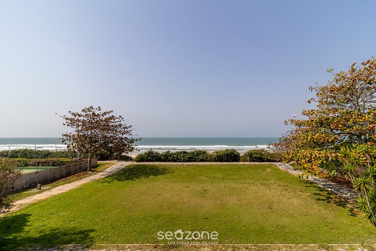 Apto cómodo a 150m de Praia Brava RRA0205