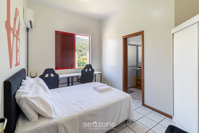 Apto cómodo a 150m de Praia Brava RRA0205