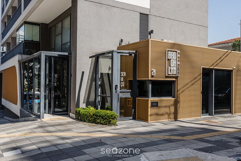 Estudio con piscina a 3 minutos del metro BSS0703