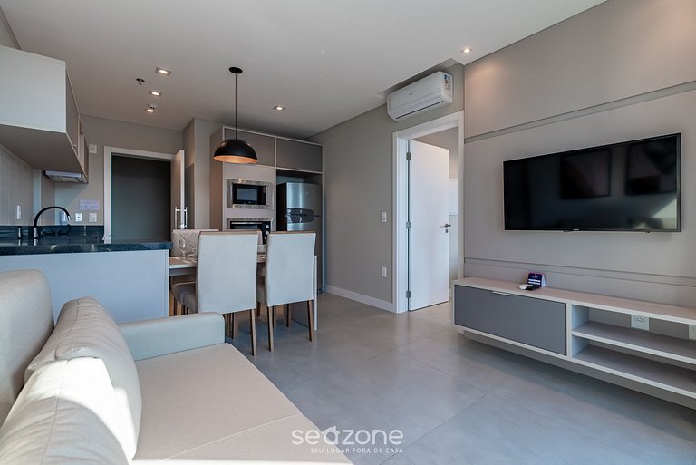 Apartamento com vista para o mar a 280 metros da praia