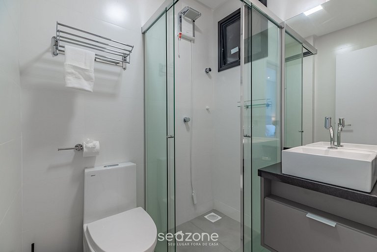Apartamento com vista para o mar a 280 metros da praia