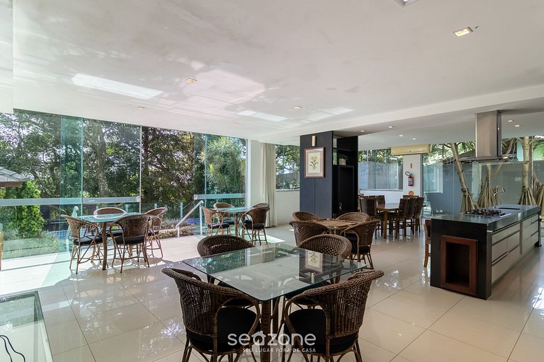 Apto Encantadora Vista al Mar en Itacorubi CMR204