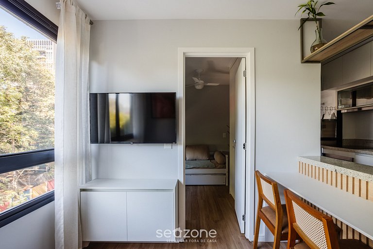 Apto moderno c/ piscina próximo ao Shopping BIA035