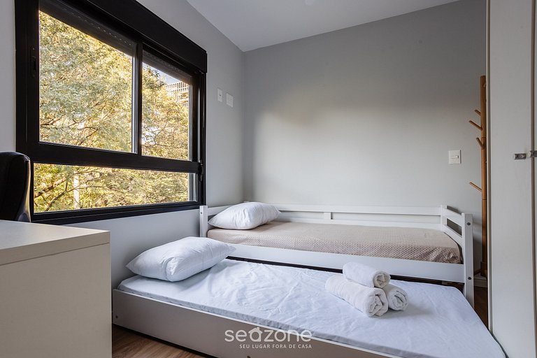 Apto moderno c/ piscina próximo ao Shopping BIA035