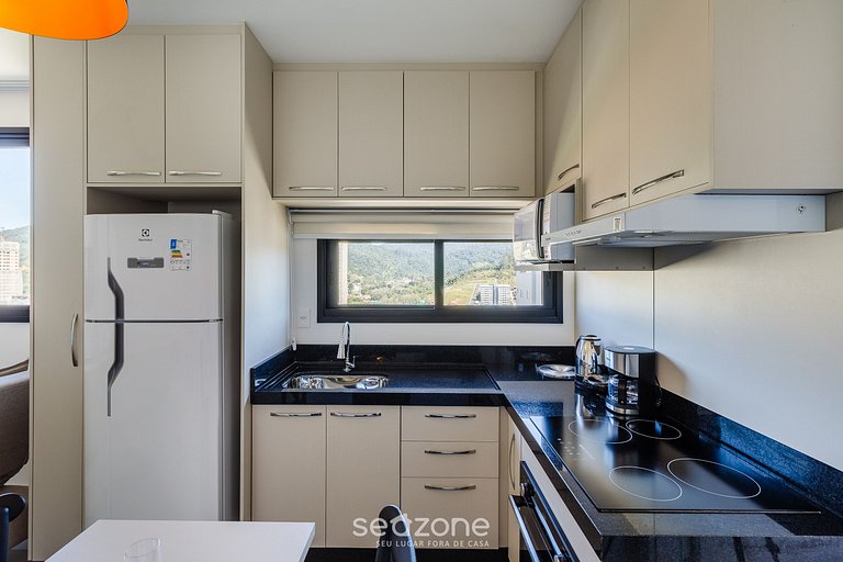 Apto cond c/ piscina e acad. 280m da Praia MHF1609