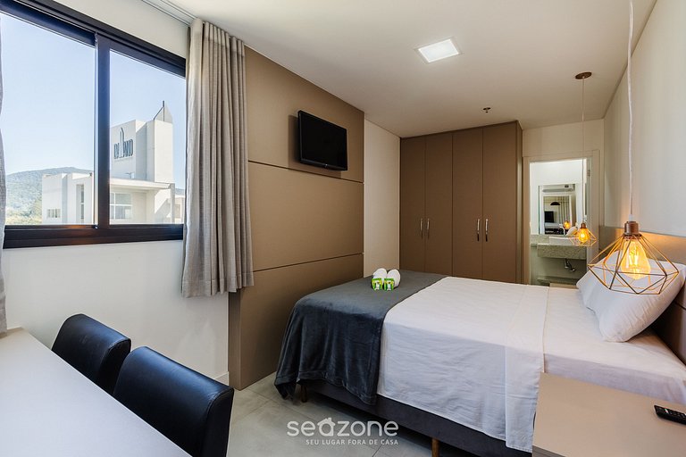 Apto cond c/ piscina e acad. 280m da Praia MHF1609