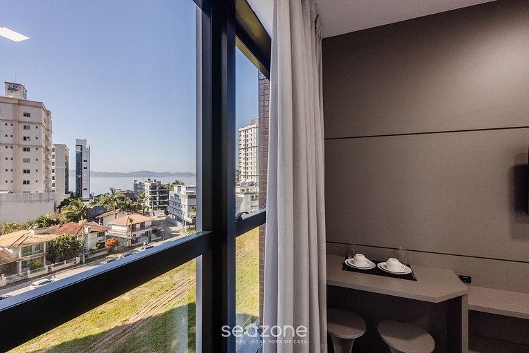 Studio vista mar 280 da praia em Itapema MHFB0503