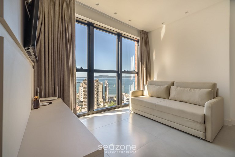 Apartamento com vista para o mar em condomínio, a 280 metros