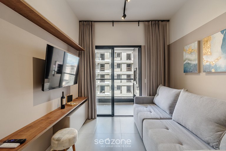 Apto com piscina no Centro de Floripa LGD0201