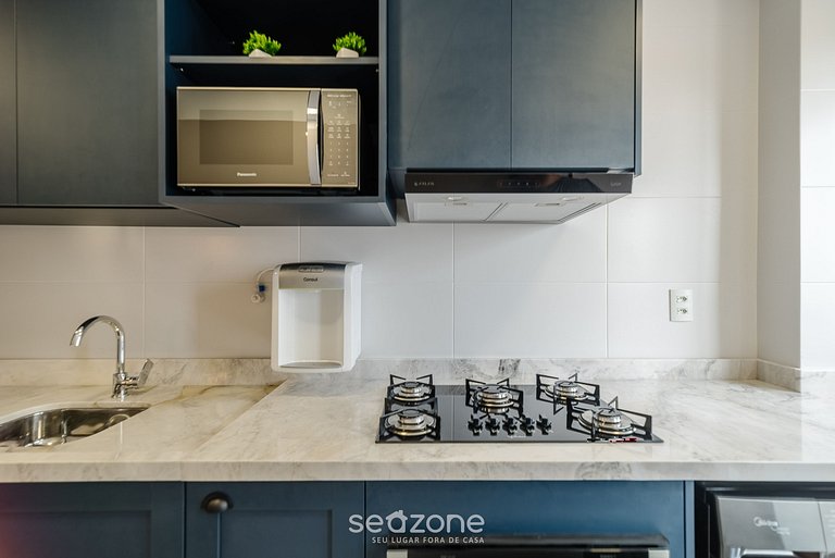 Apto com piscina no Centro de Floripa LGD0201