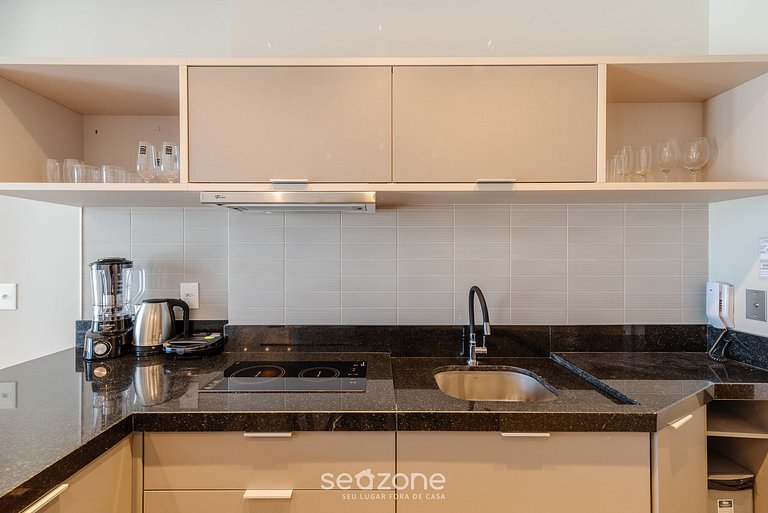 Apto vista mar cond. c/piscina 280m MHF1604