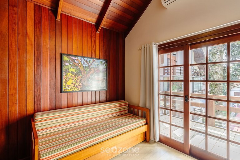 Apto dúplex c/ suite y chimenea en Gramado RLN204