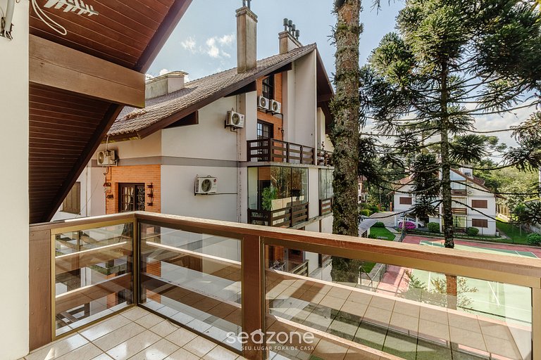 Apto dúplex c/ suite y chimenea en Gramado RLN204