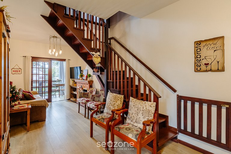 Apto duplex c/ suíte e lareira em Gramado RLN204