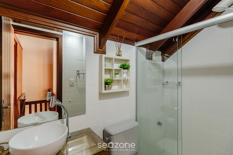 Apto duplex c/ suíte e lareira em Gramado RLN204