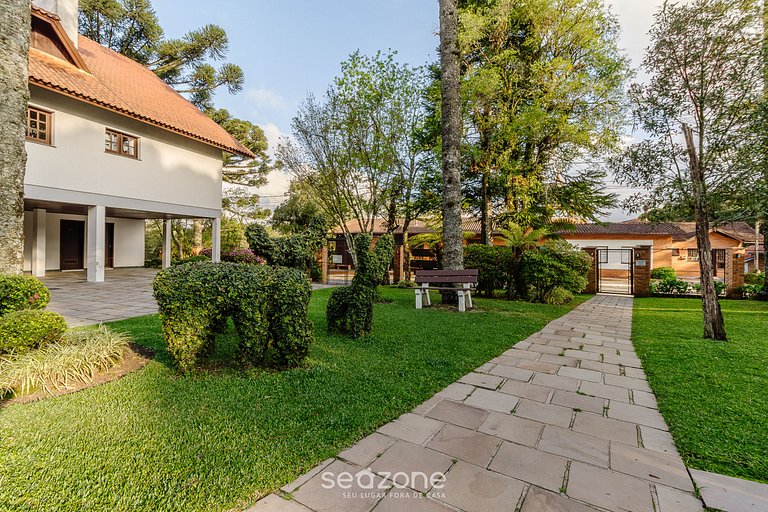 Apto dúplex c/ suite y chimenea en Gramado RLN204