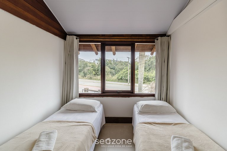 cobertura cercana al mar en petardos