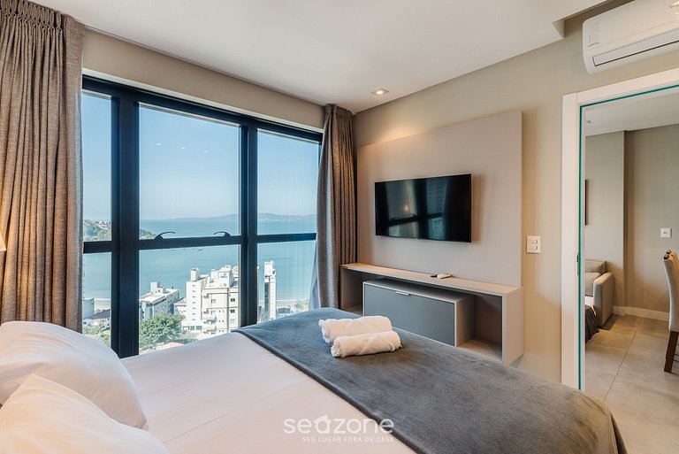 Apartamento com vista para o mar no condomínio a 280 metros