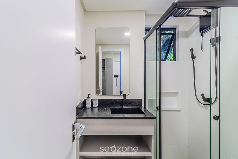 Studio Charmoso com Piscina no Terraço - RUP0101