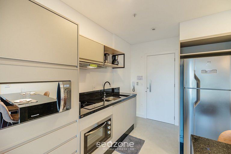 Apto vista mar cond. c/piscina 280m MHF0805