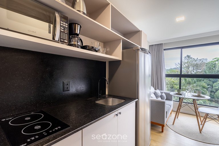 Estudio Equipado en Edificio con Piscina RUP1005