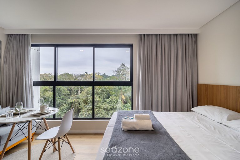 Studio Equipado em Prédio com Piscina RUP1005