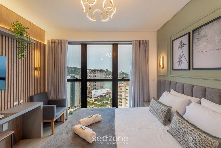 Apto. c/ Balcón, Vista Mar en Condo. MHFA1607