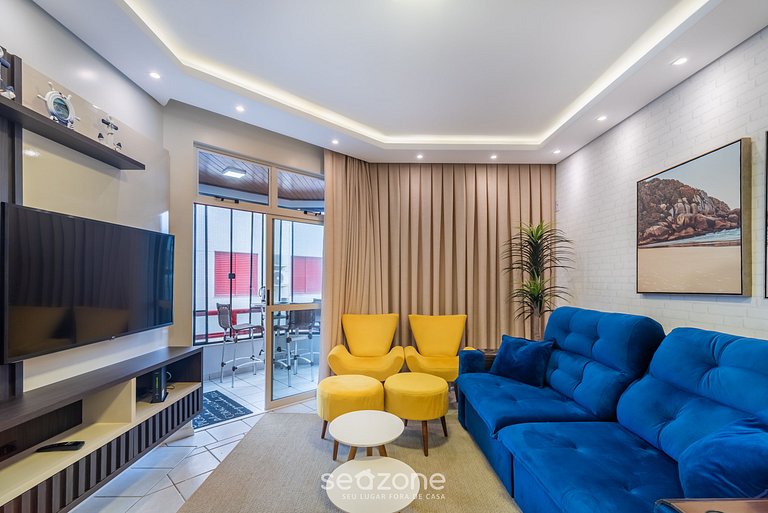 Apto c/Parrilla y acceso a Playa Brava RRA0103