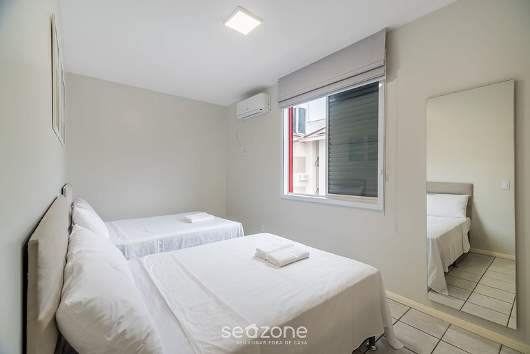 Apto c/Parrilla y acceso a Playa Brava RRA0103