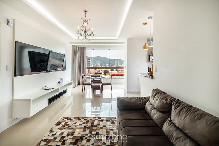 Apto 2Hab c/ Parrilla en Meia Praia MLO0601