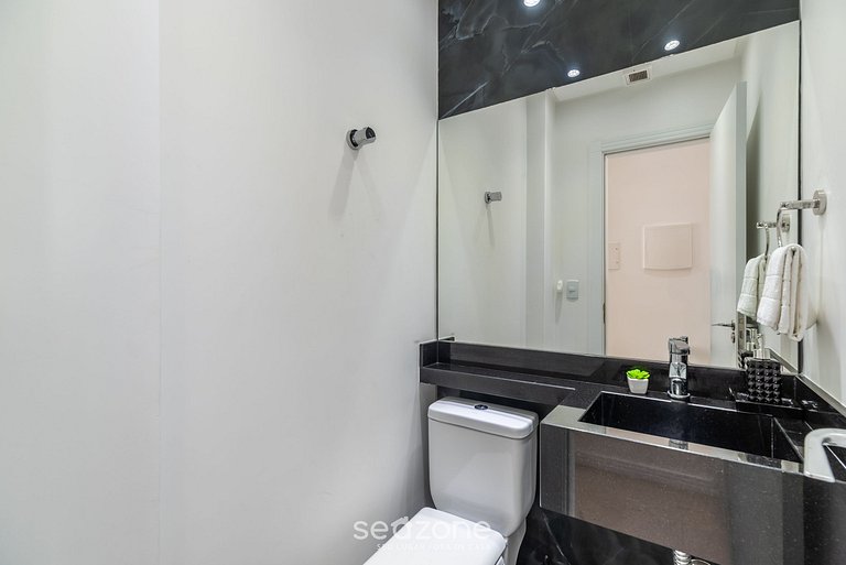 Apto 2Hab c/ Parrilla en Meia Praia MLO0601