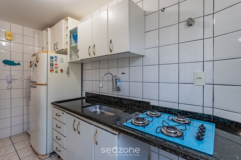 Apto vista mar 160m da Praia dos Padres ECI0201