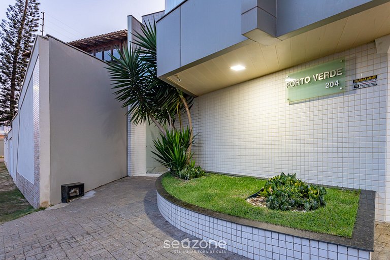 Apto vista mar 160m da Praia dos Padres ECI0201