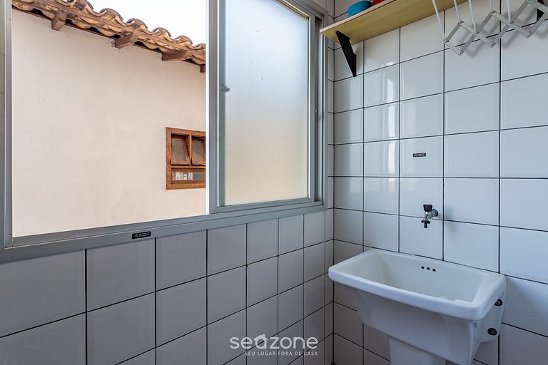 Apto vista mar 160m da Praia dos Padres ECI0201