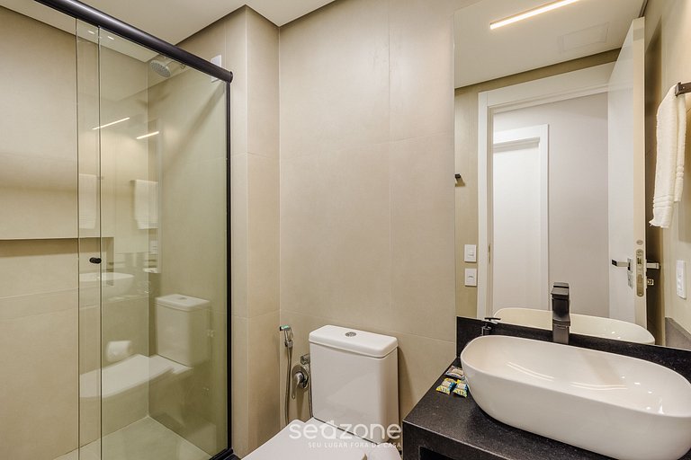 Apto Charmoso no centro de Gramado DLH0103