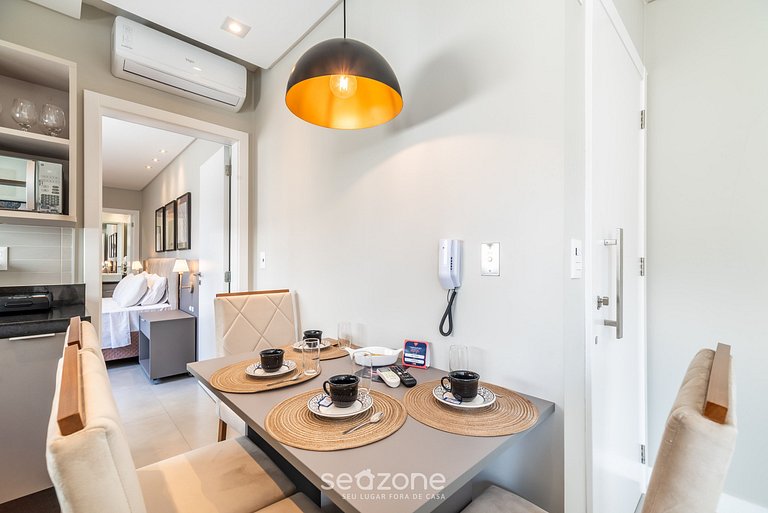 Apartamento com 2 quartos a 280 metros da praia MHF0509